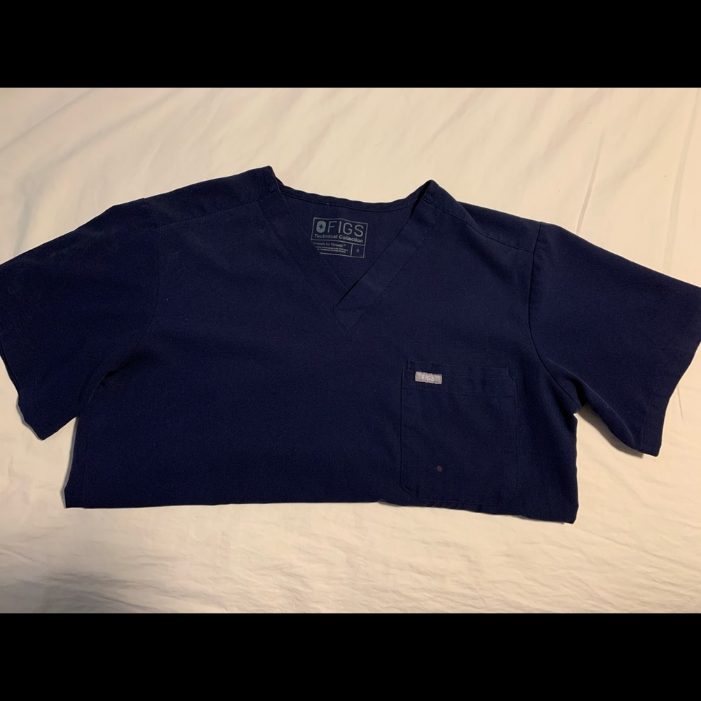 Navy Men’s Figs Scrub top- Leon